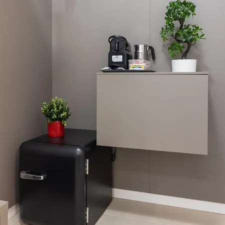 Luxury Station 4* بولونيا