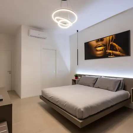 بيت ضيافة Luxury Station بولونيا