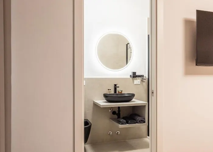 Luxury Station Гостевой дом 4*