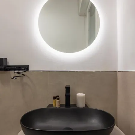Luxury Station Πανσιόν *