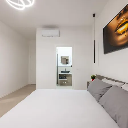 Luxury Station 4* Bologna