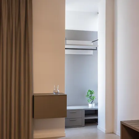 Πανσιόν Luxury Station