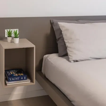 Πανσιόν Luxury Station *