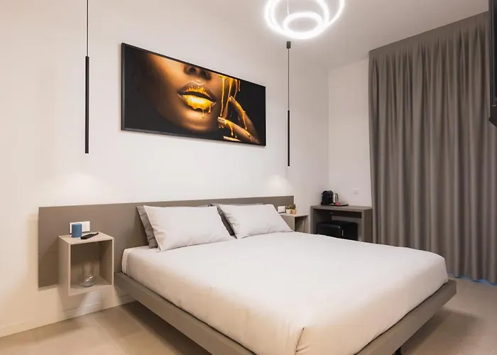 Luxury Station Bologna