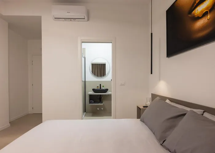 Konukevi Luxury Station Bolonya