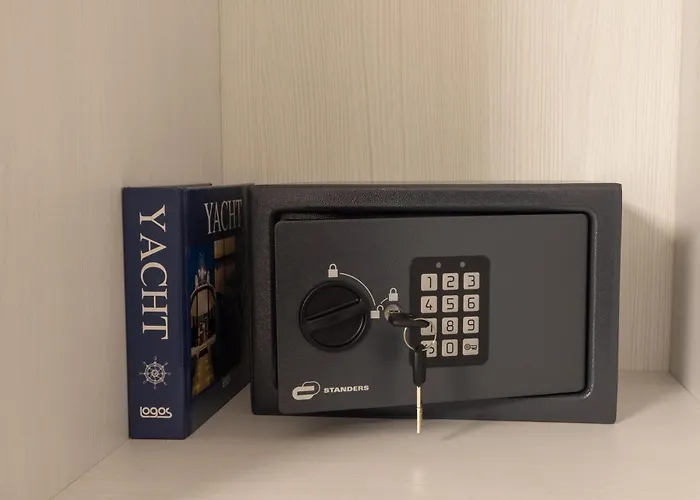 Luxury Station Konukevi Bolonya