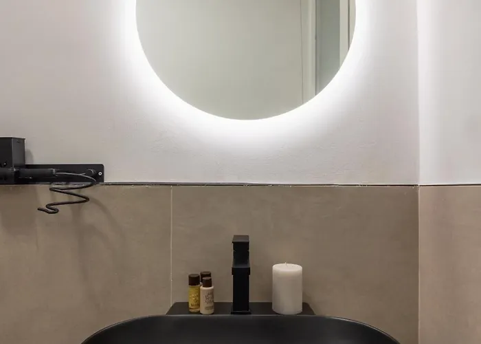 Luxury Station Гостевой дом 4*