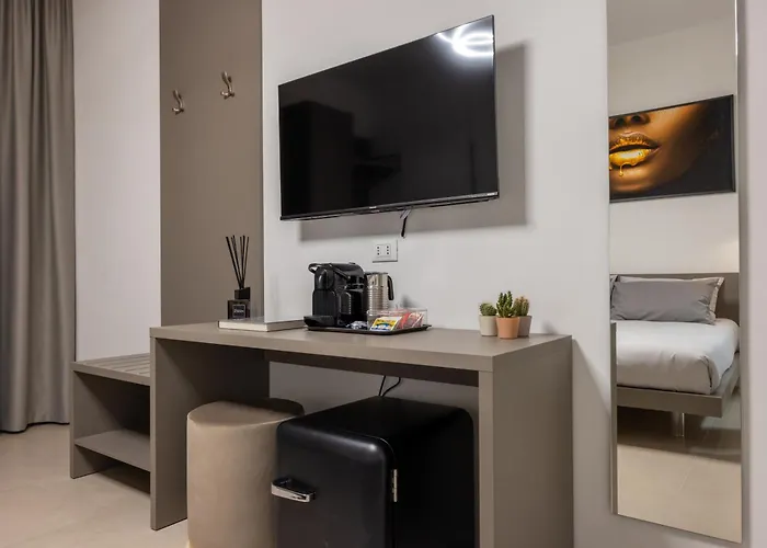 בית הארחה Luxury Station בולוניה