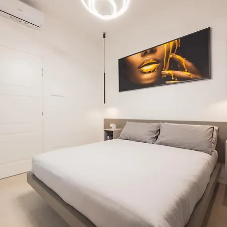 Luxury Station Pensión